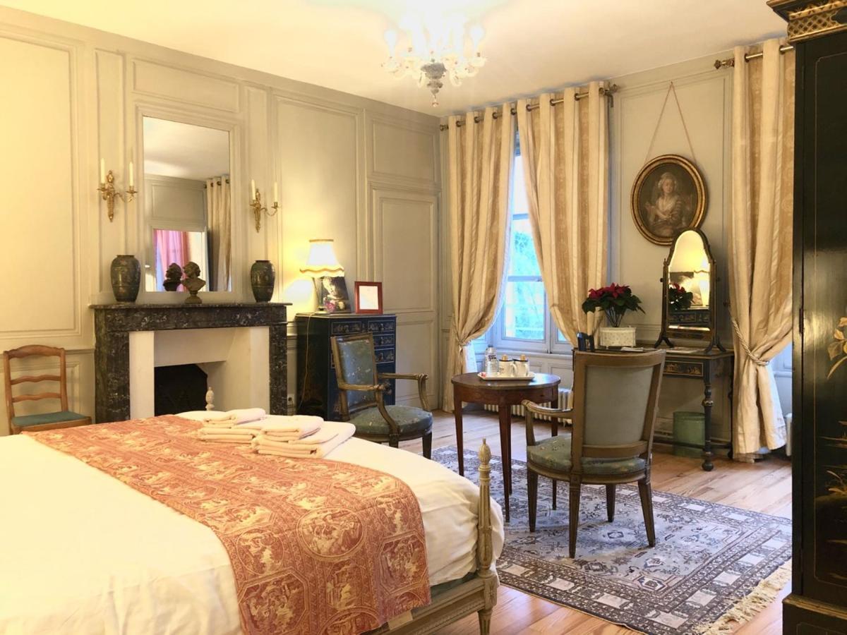 ファレーズ Castel Saint-Leonard Bed & Breakfast エクステリア 写真