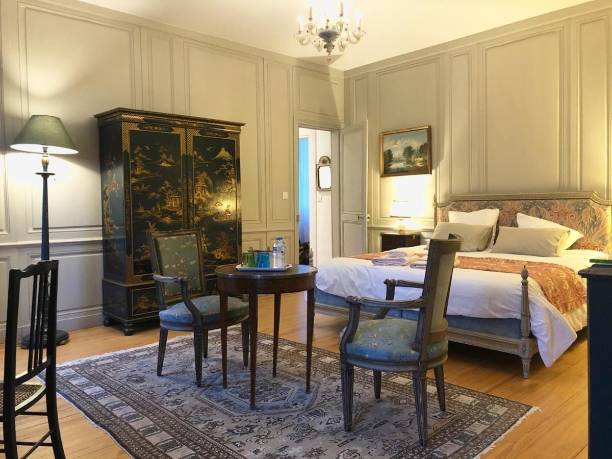 ファレーズ Castel Saint-Leonard Bed & Breakfast エクステリア 写真