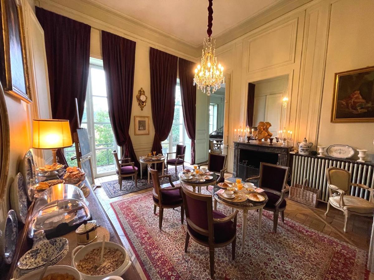 ファレーズ Castel Saint-Leonard Bed & Breakfast エクステリア 写真