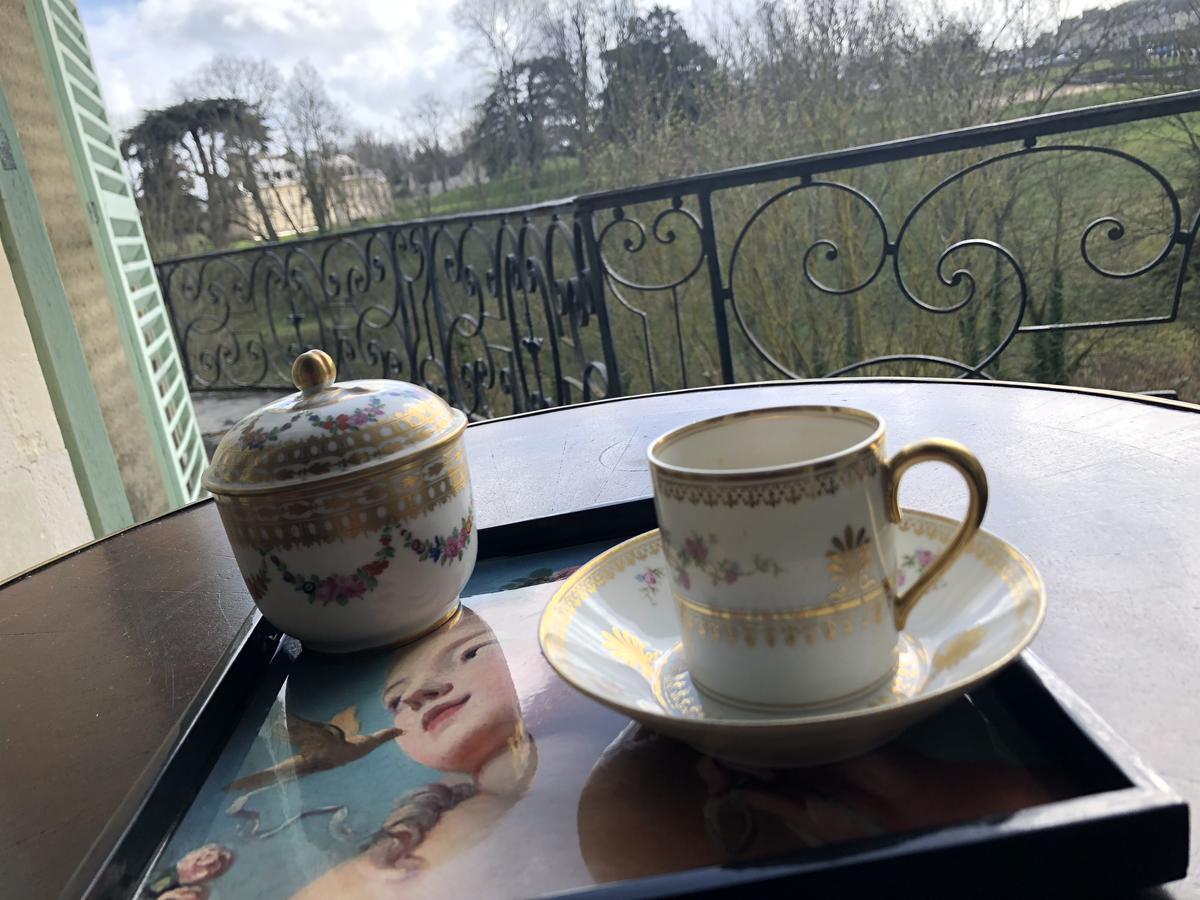 ファレーズ Castel Saint-Leonard Bed & Breakfast エクステリア 写真