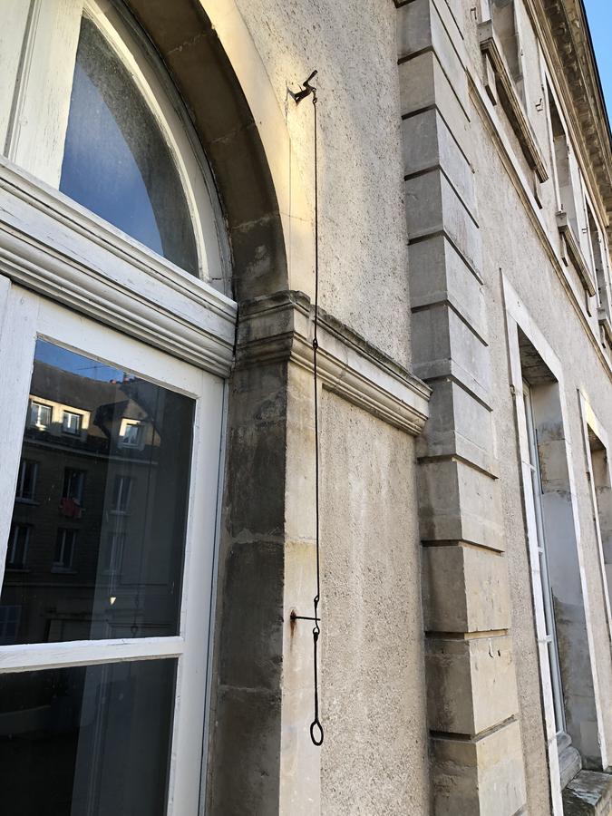 ファレーズ Castel Saint-Leonard Bed & Breakfast エクステリア 写真