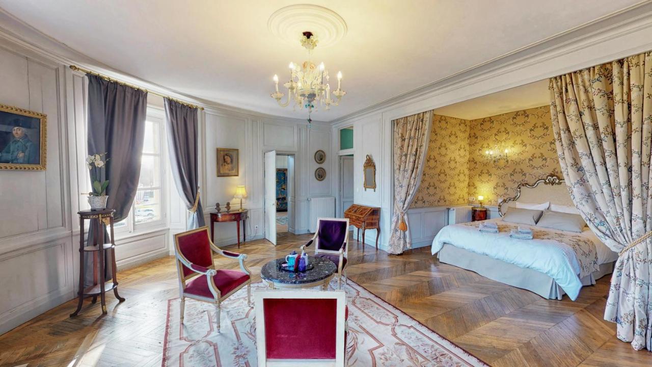 ファレーズ Castel Saint-Leonard Bed & Breakfast エクステリア 写真